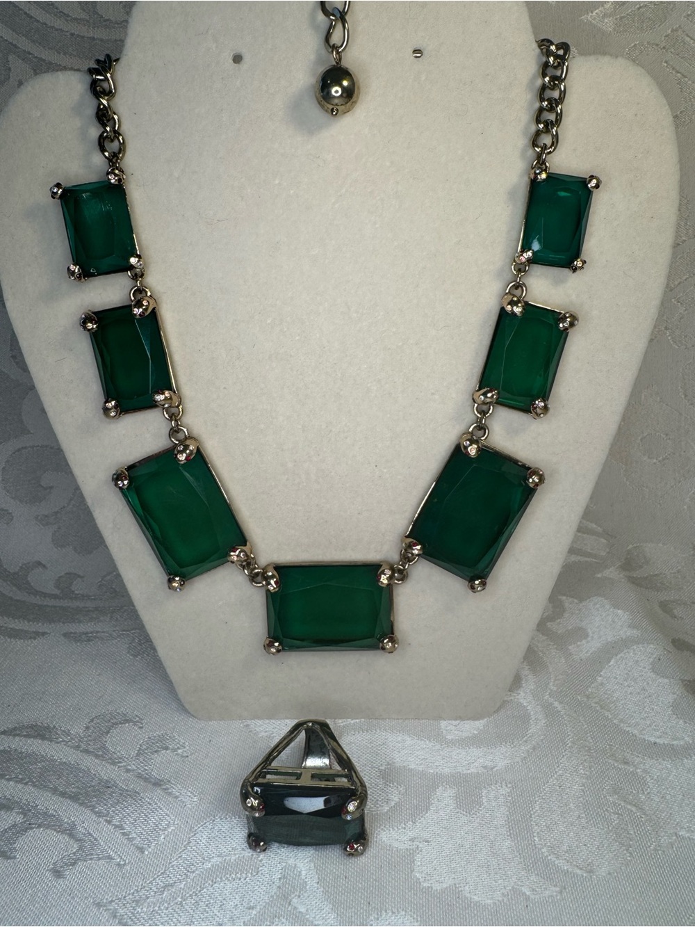 Sequin brand Green Statement Necklace and Ring size 7 Set